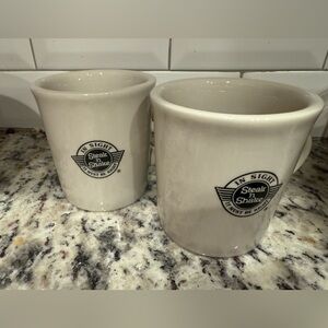 2 Steak n Shake Logo Mugs Oneida Diner Cups White Porcelain New